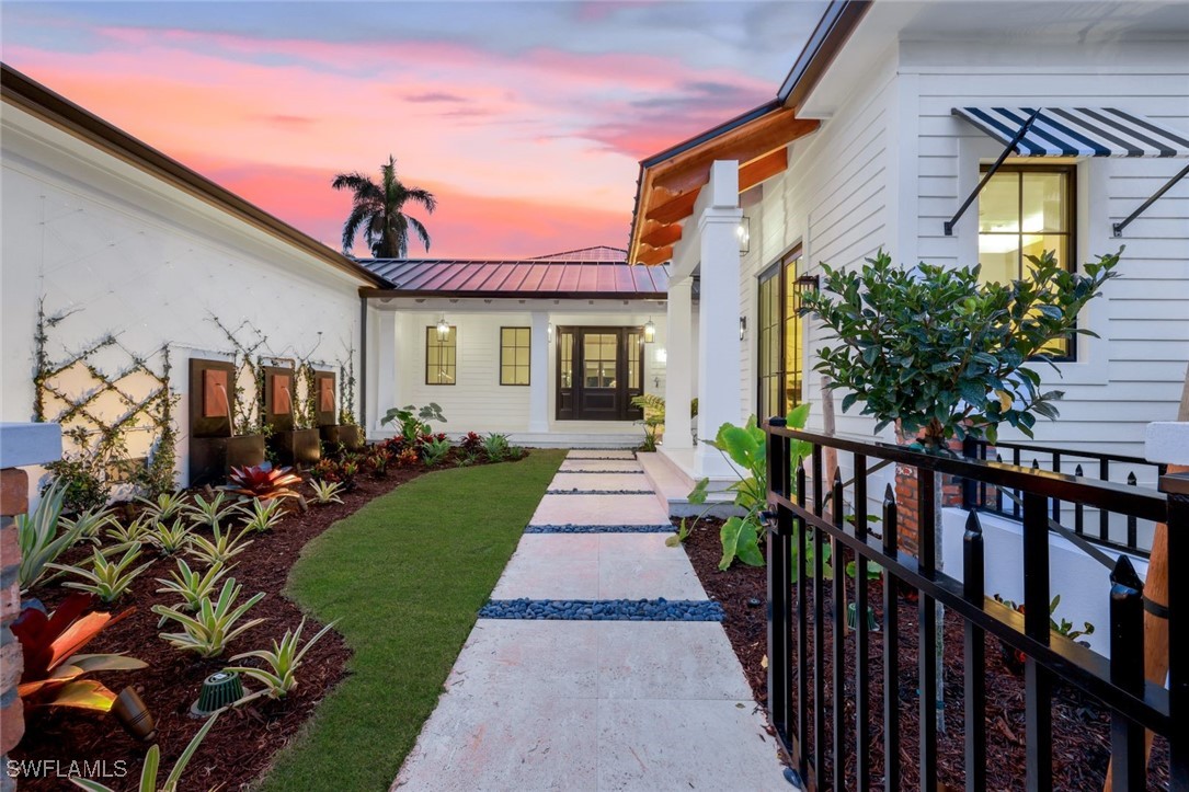 424 Spinnaker Drive