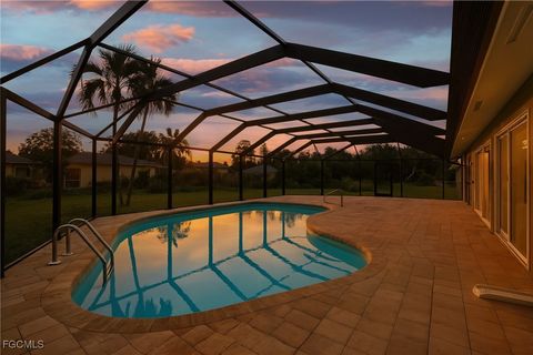 8967 Ellington Street Fort Myers FL 33907