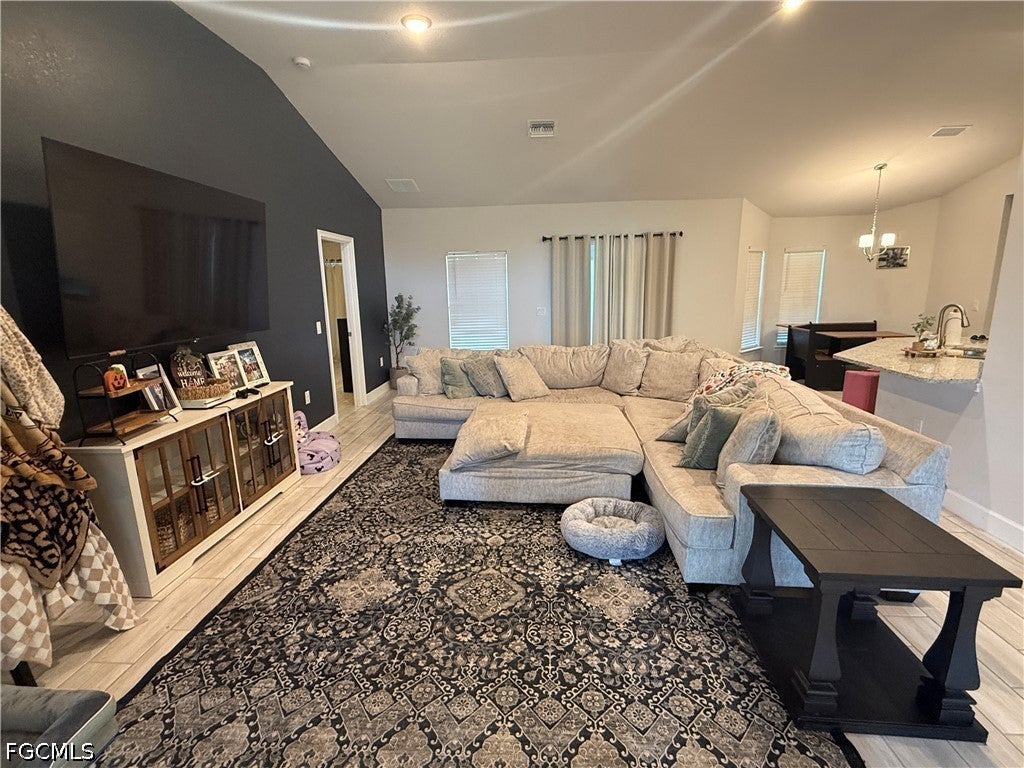 4226 NW 32nd Terrace