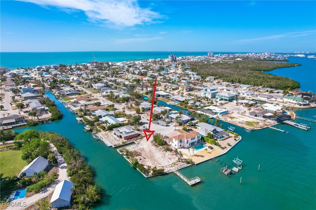 474 Washington Court