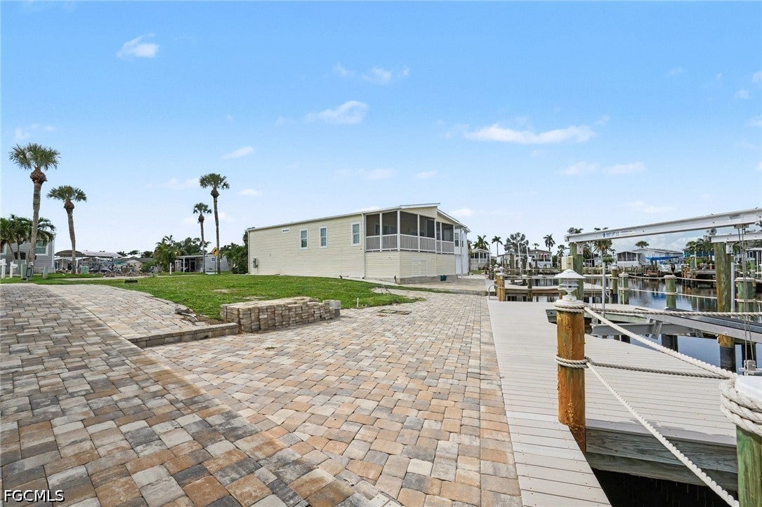 11501 Dogwood Lane