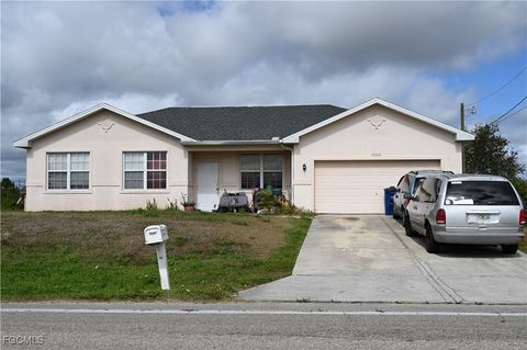 4004 8th Street SW Lehigh Acres FL 33976