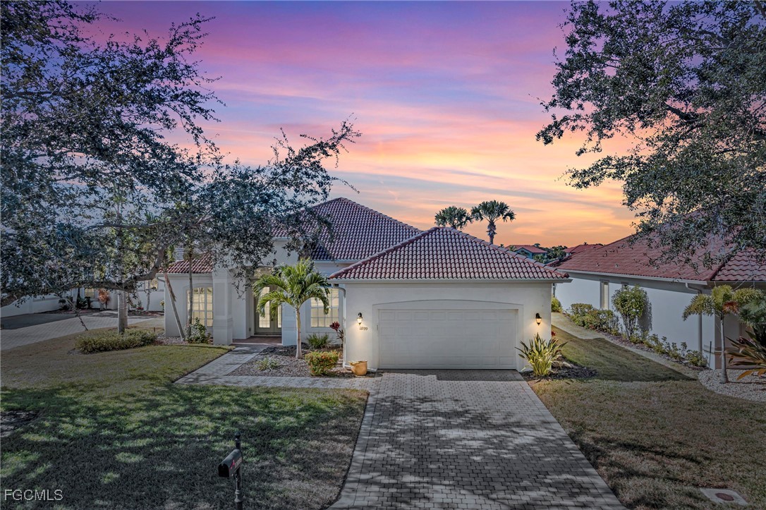 11099 Sea Tropic Lane