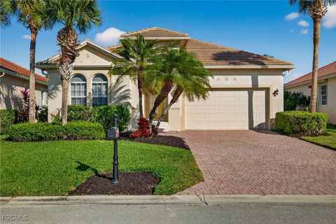 8906 Dartmoor Way Fort Myers FL 33908