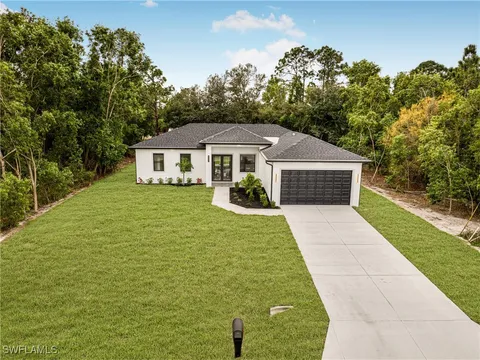 3221 Vera Court, Lehigh Acres, FL 33976 - MLS#: 225002231