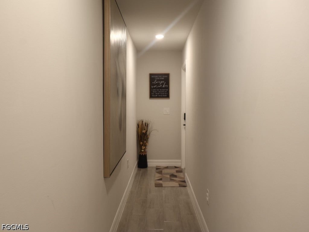 6069 Laurelwood Drive