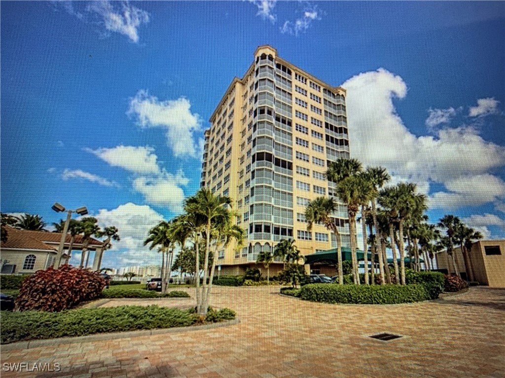 8751 Estero Boulevard 704