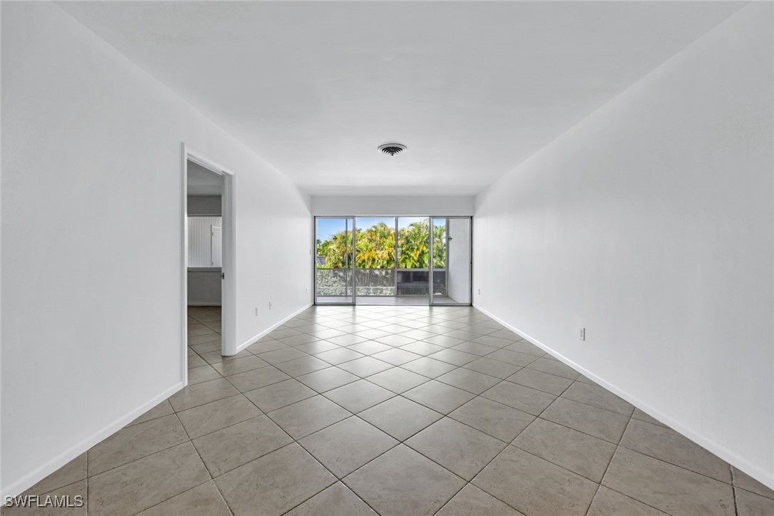 820 Ketch Drive 7