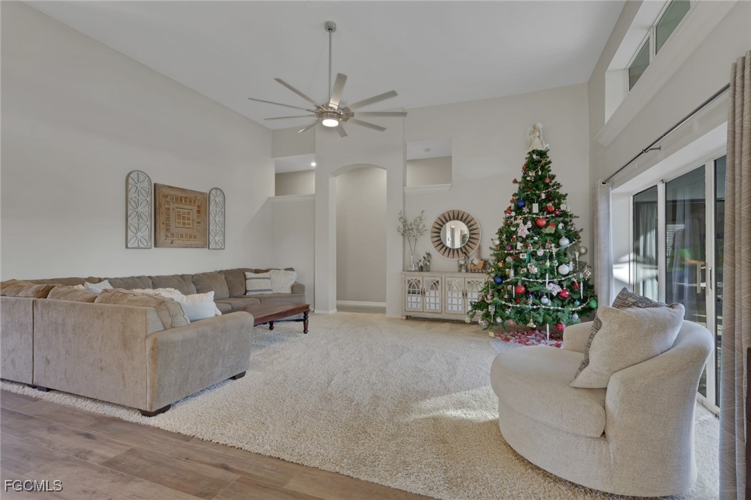 11982 Royal Tee Circle