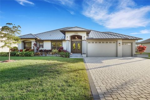11982 Royal Tee Circle Cape Coral FL 33991