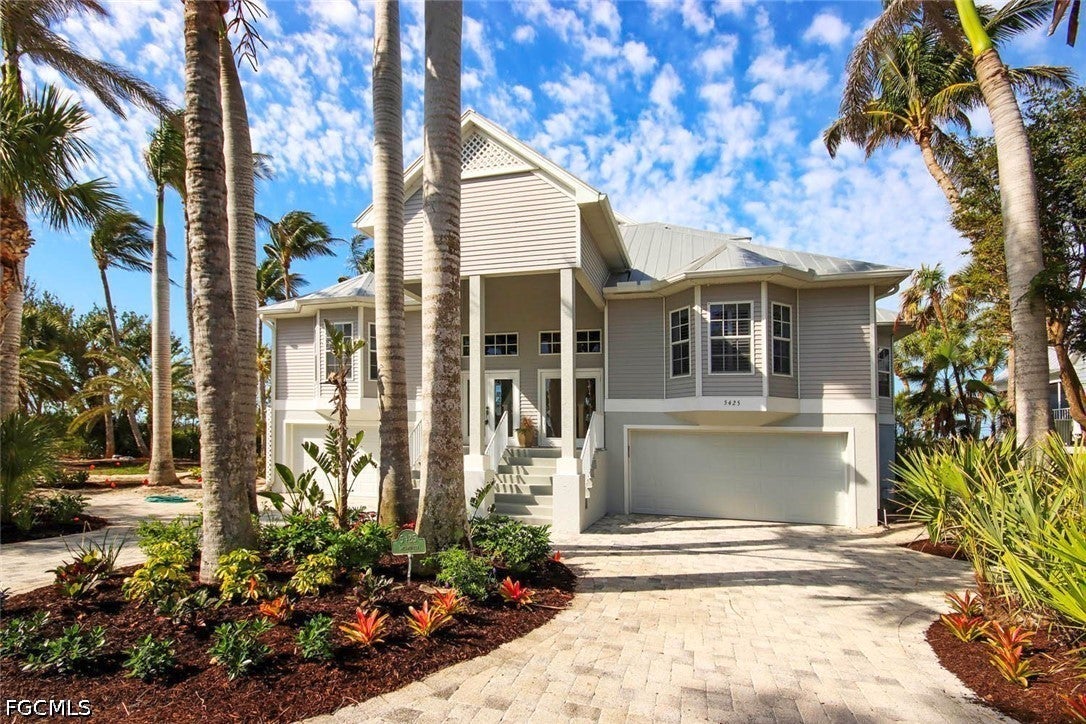 5425 Shearwater Drive