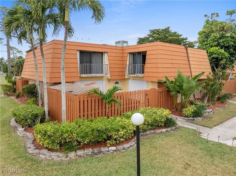 1702 Park Meadows Drive 1 Fort Myers FL 33907