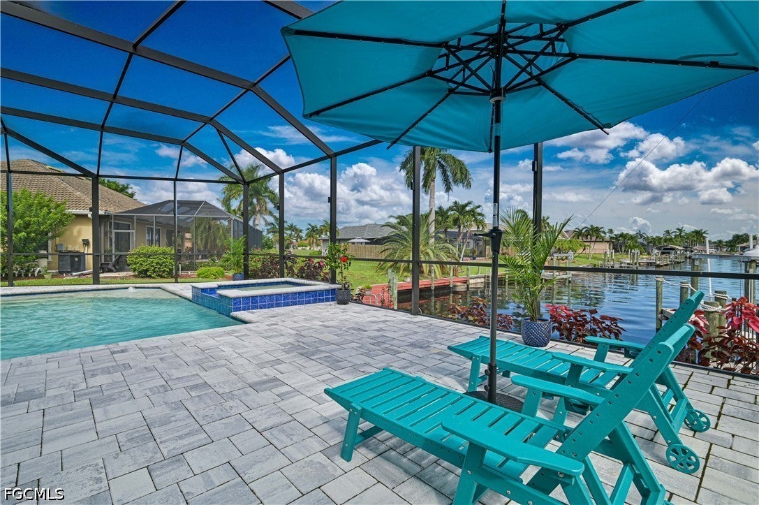 2201 Beach Parkway W