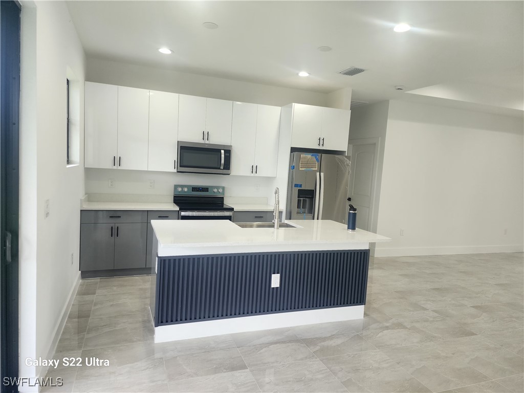651 Knapp Street