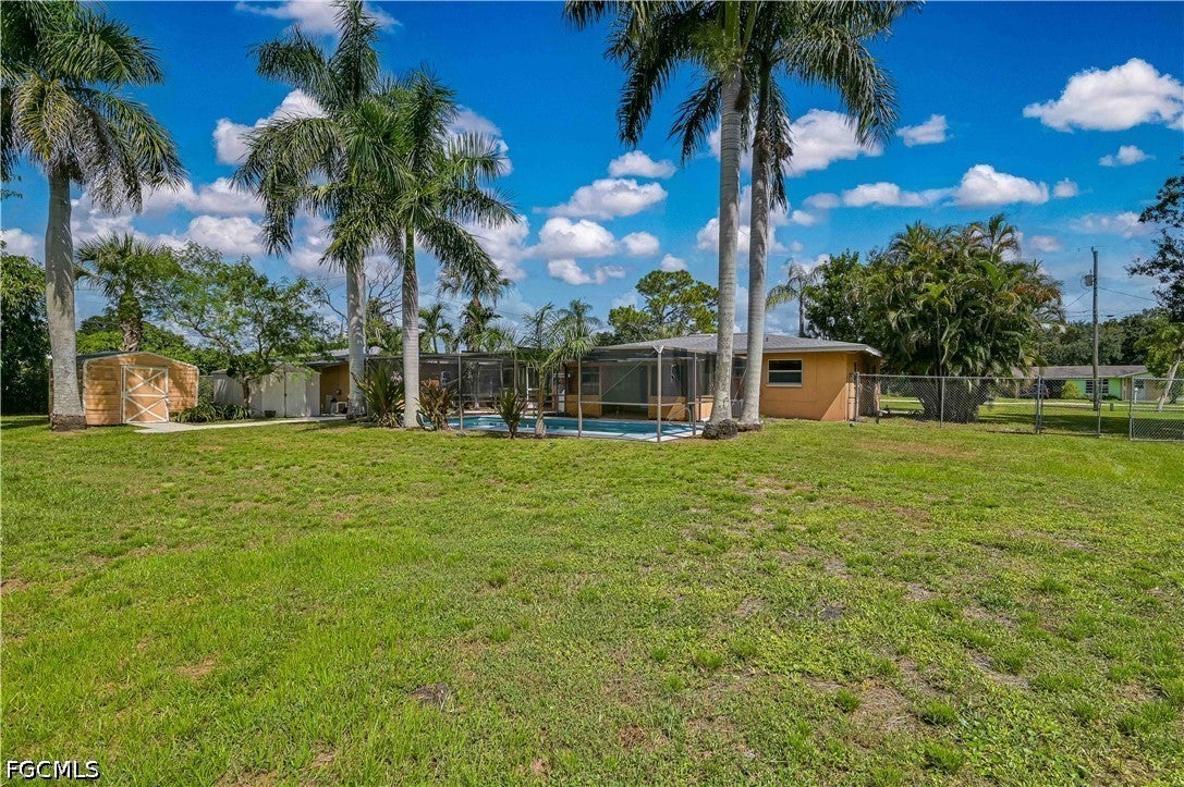 1207 Green Avenue