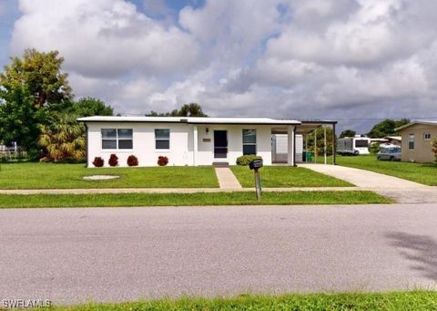 A home in PORT CHARLOTTE