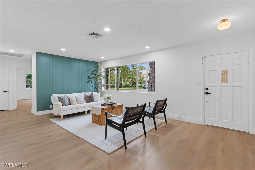 2535 Cortez Boulevard