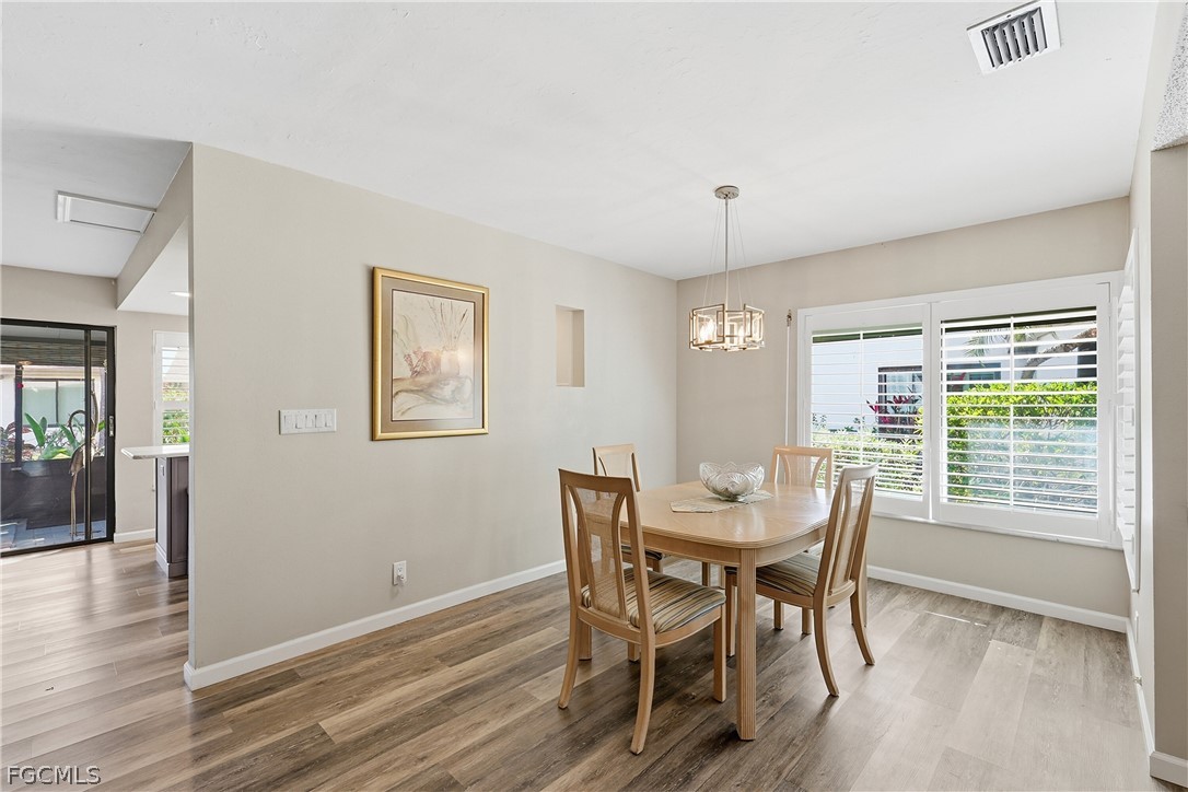 1836 Pine Glade Circle