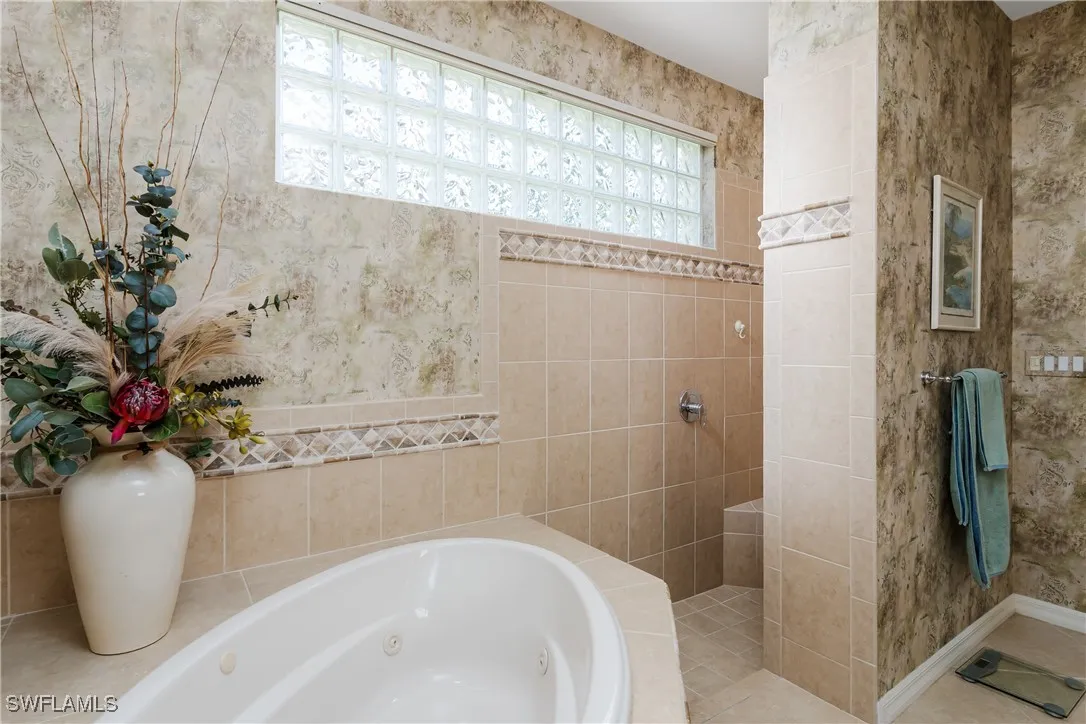 Marco Island, Florida 34145, United States, 4 Bedrooms Bedrooms, ,3 BathroomsBathrooms,Residential,Active,246875