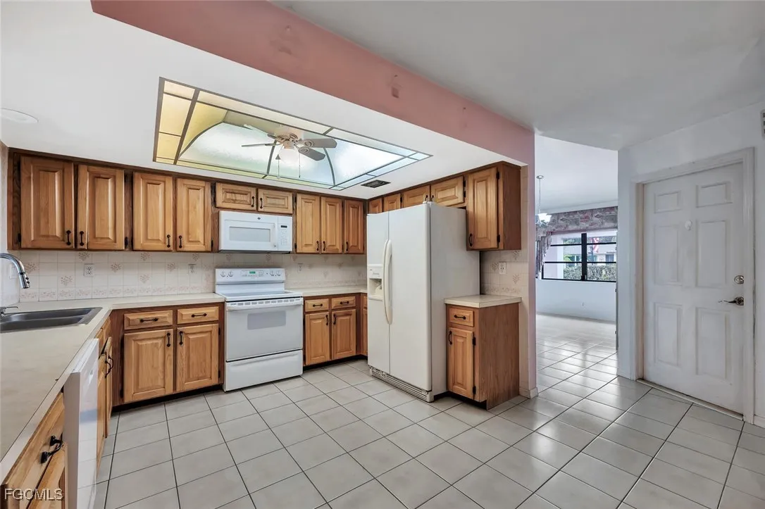 Naples, Florida 34112, United States, 4 Bedrooms Bedrooms, ,2 BathroomsBathrooms,Residential,Active,178773