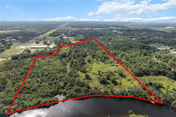 11281 LONG RD, FORT MYERS, FL 33905 - Image 056df108e7295c092aefd33736a70786/2139220099