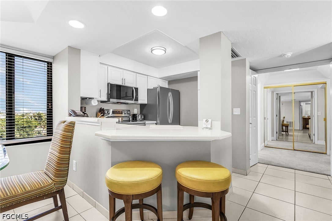 6640 Estero Boulevard 401