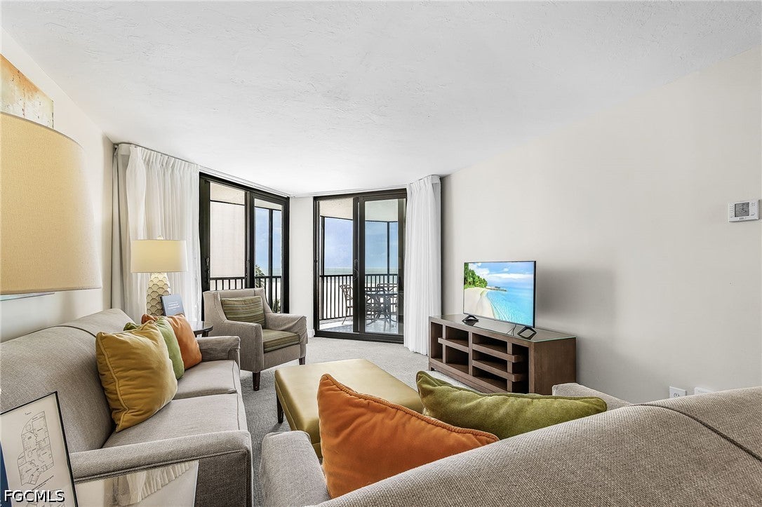6640 Estero Boulevard 401