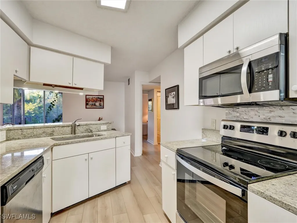 Naples, Florida 34110, United States, 2 Bedrooms Bedrooms, ,2 BathroomsBathrooms,Residential,Active,251133