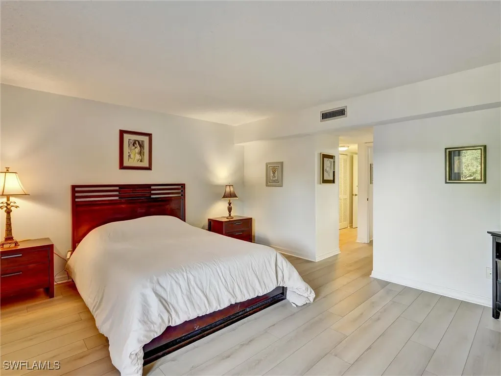 Naples, Florida 34110, United States, 2 Bedrooms Bedrooms, ,2 BathroomsBathrooms,Residential,Active,251133