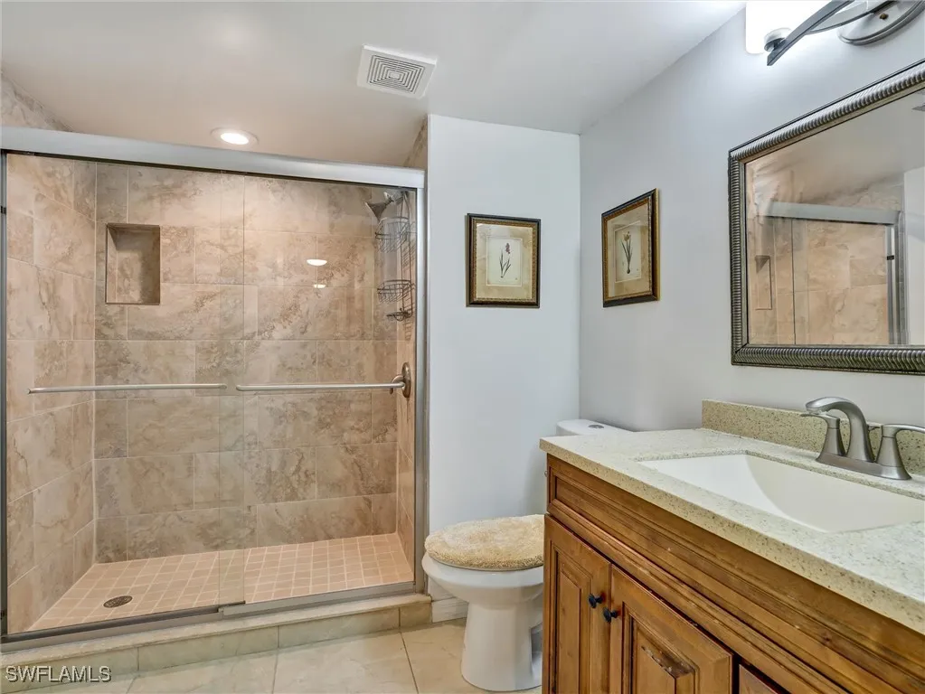 Naples, Florida 34110, United States, 2 Bedrooms Bedrooms, ,2 BathroomsBathrooms,Residential,Active,251133