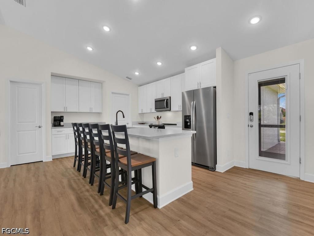 3505 SW 8th Court