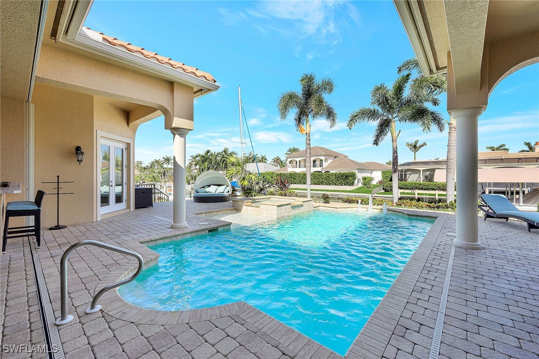 1590 Caxambas Court