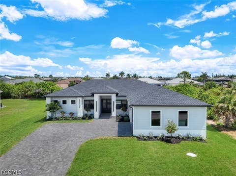 Photo of 15301 Acorn Circle, Port Charlotte, FL 33981 (MLS # 2026029101)