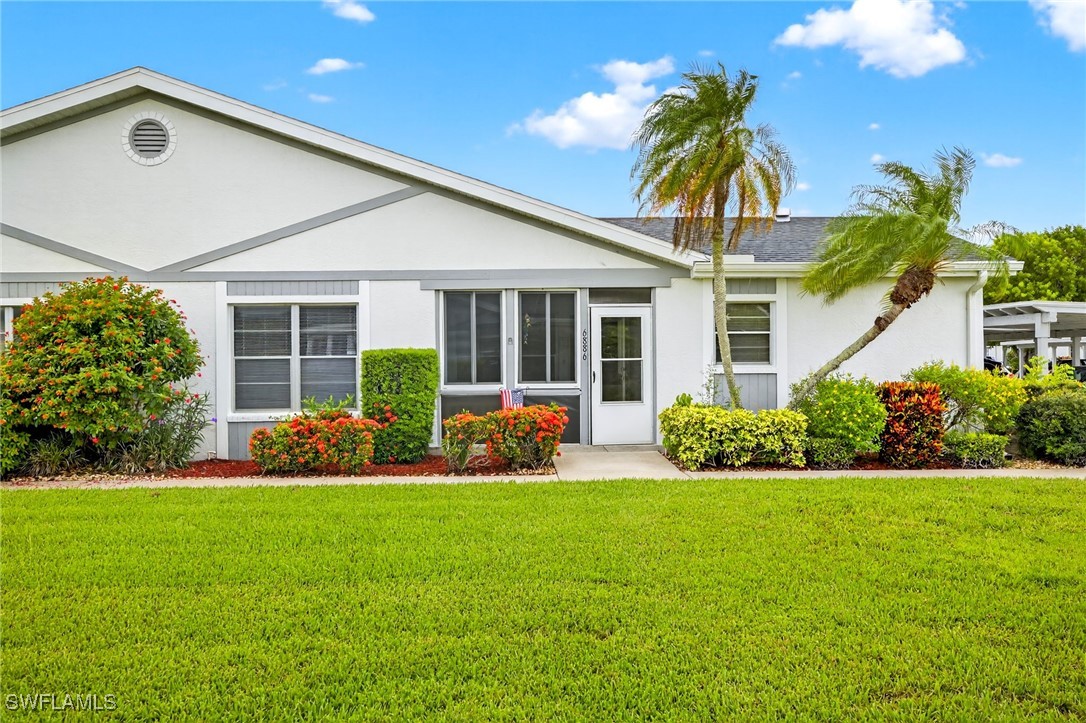6886 Bogey Drive