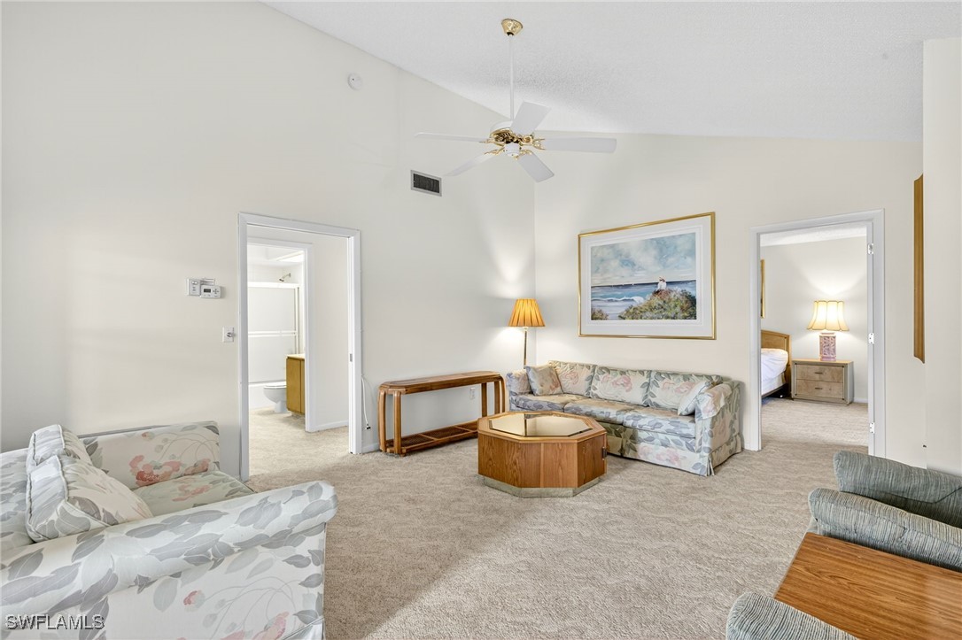 6886 Bogey Drive