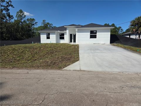 1303 5th Avenue Lehigh Acres FL 33972