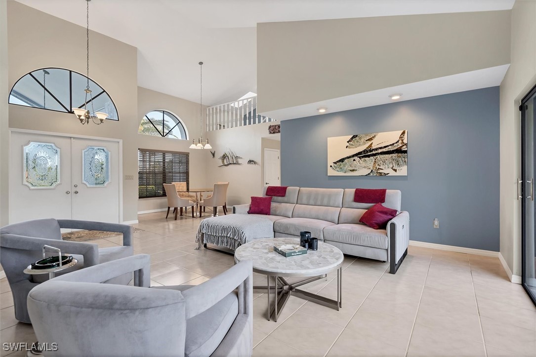 7245 Hendry Creek Drive