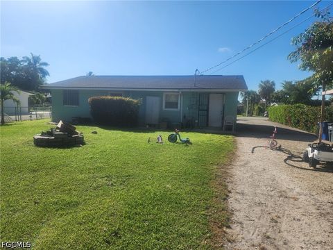 Tiny photo for 4707 Duera Mae Drive, Fort Myers, FL 33908 (MLS # 2026019019)