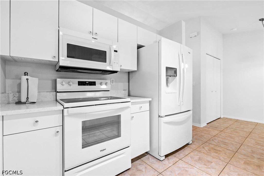 15687 Spring Line Lane