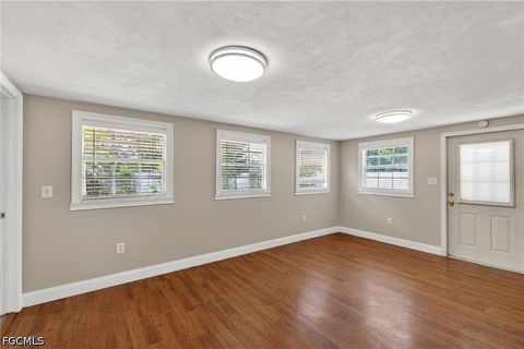 Tiny photo for 915 Hibiscus Lane, North Fort Myers, FL 33903 (MLS # 2026020264)