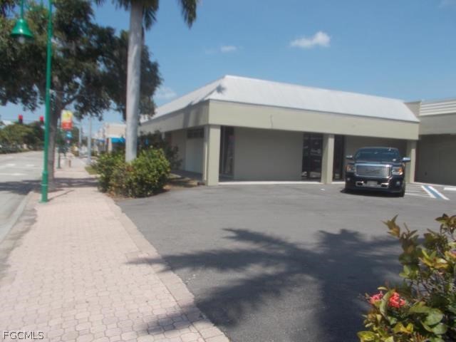 1201-1317 Cape Coral Parkway E