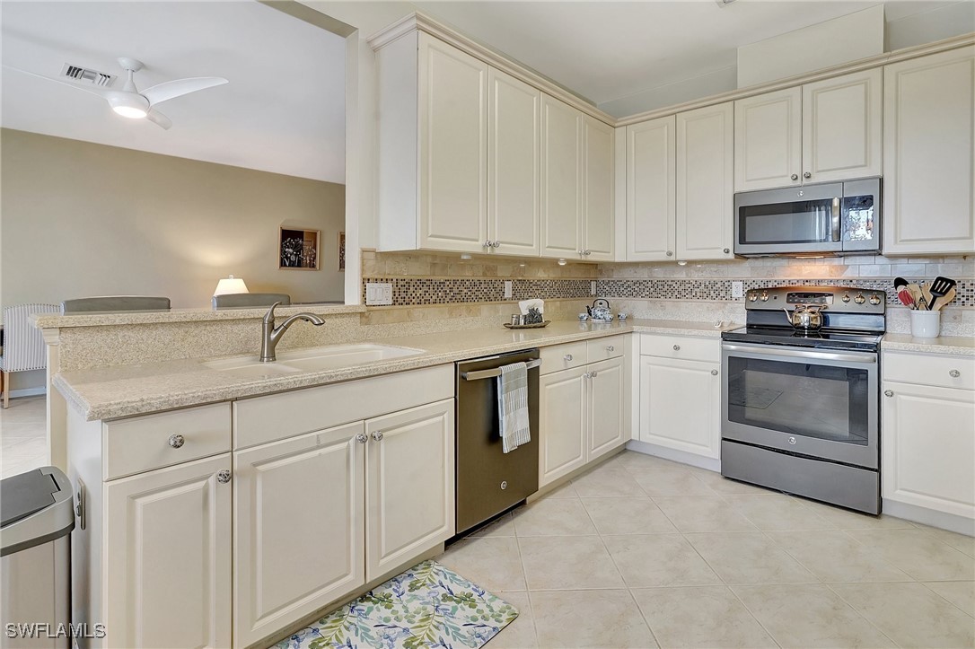 16570 Goldenrod Lane 102