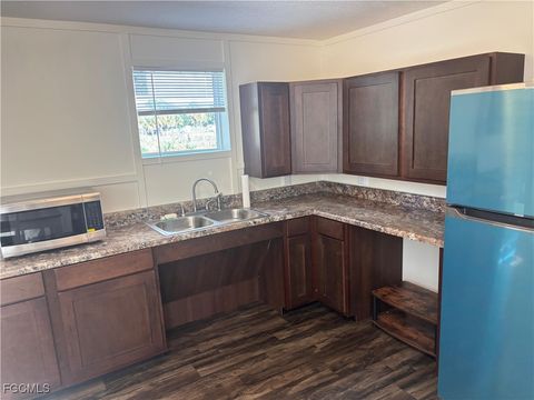 Tiny photo for 430 S Romero Street, Clewiston, FL 33440 (MLS # 2025017305)