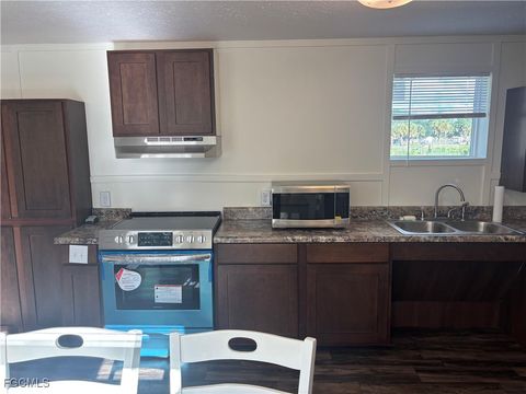 Tiny photo for 430 S Romero Street, Clewiston, FL 33440 (MLS # 2025017305)