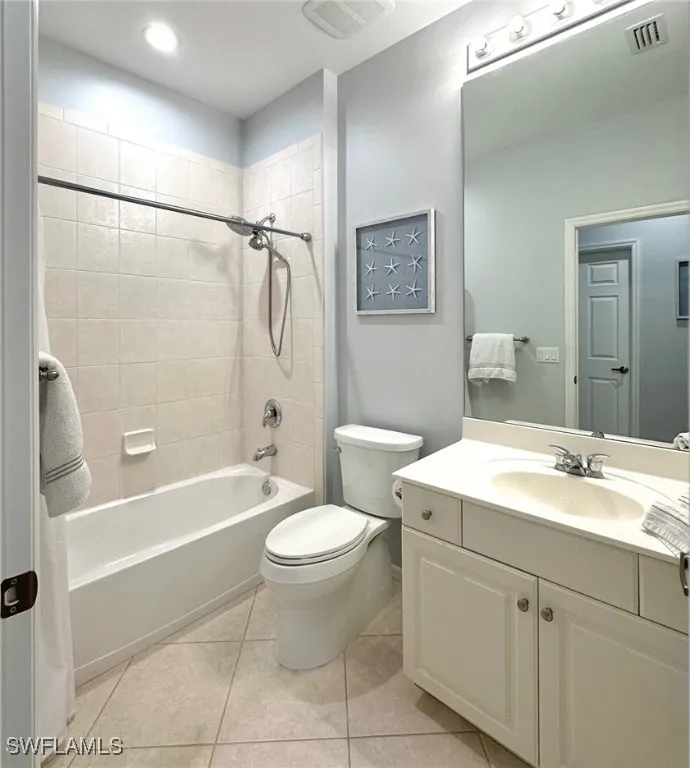 Bonita Springs, Florida 34135, United States, 3 Bedrooms Bedrooms, ,2 BathroomsBathrooms,Residential,Active,241158