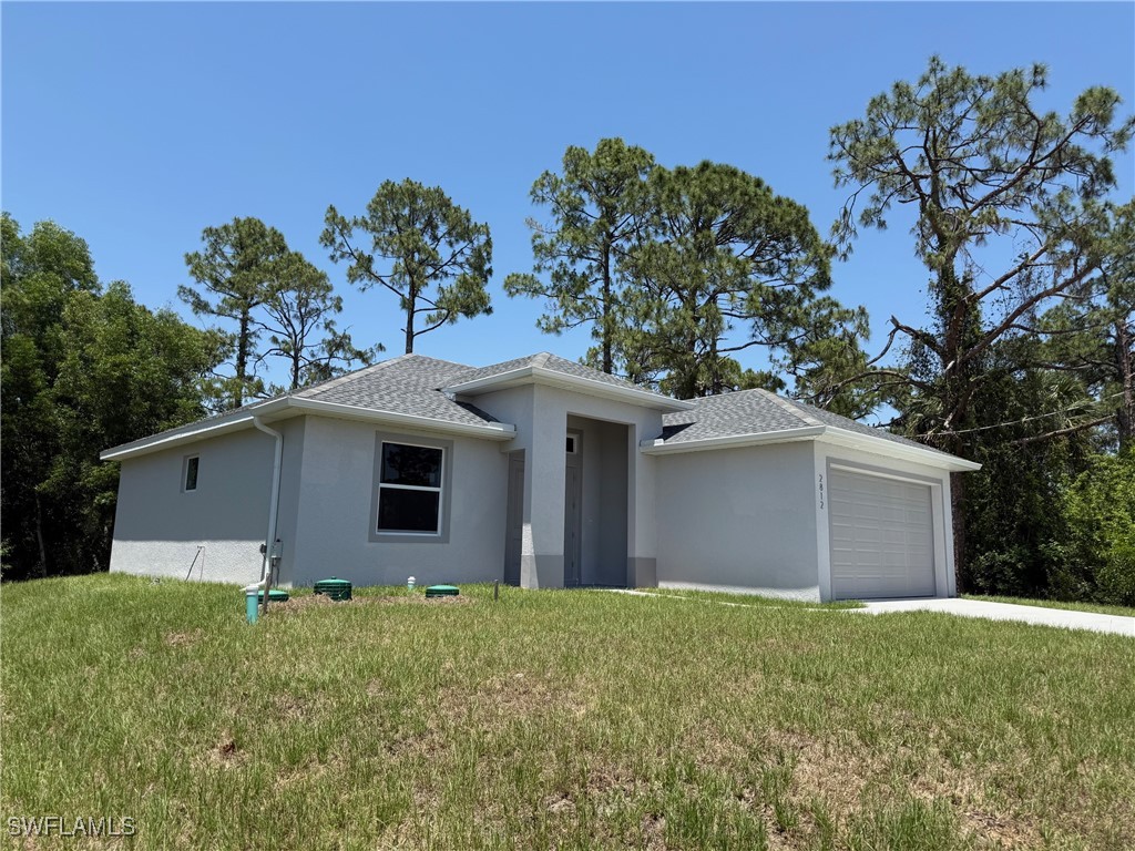 2812 10 Street W
