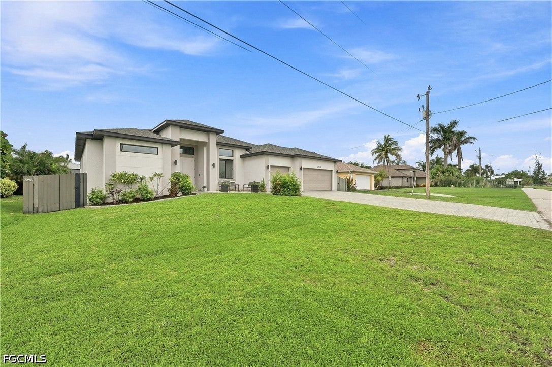 2524 SW 31st Lane