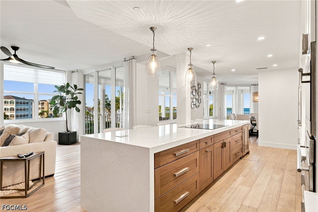14250 Royal Harbour Court 415