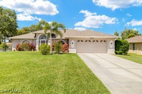 1121 SW 13th Street Cape Coral FL 33991