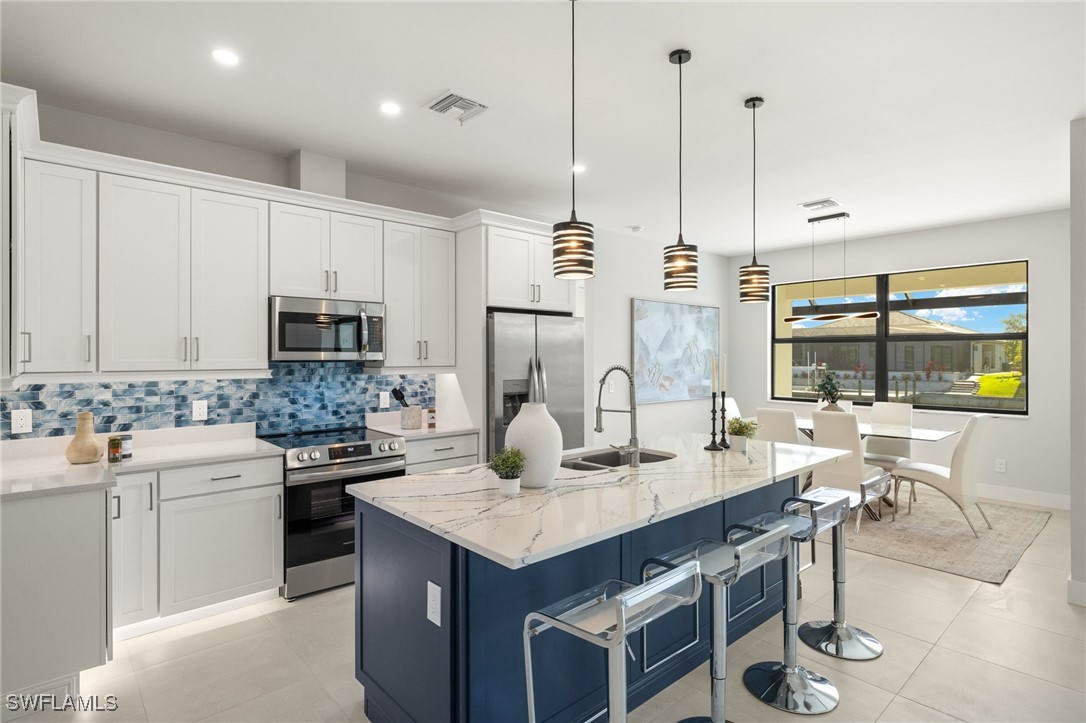 707 NW 38th Avenue